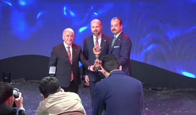 AK Parti'li Zorlu: Ülkelerini, seçilmiş Cumhurbaşkanını şikayet etme politikası izliyorlar