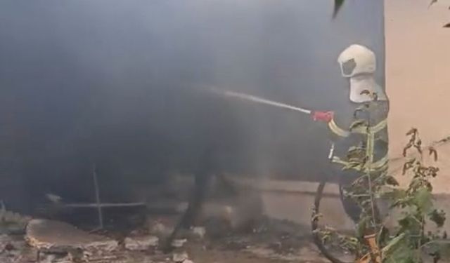 Adana'da ev yangını; bedensel engelli kadın öldü