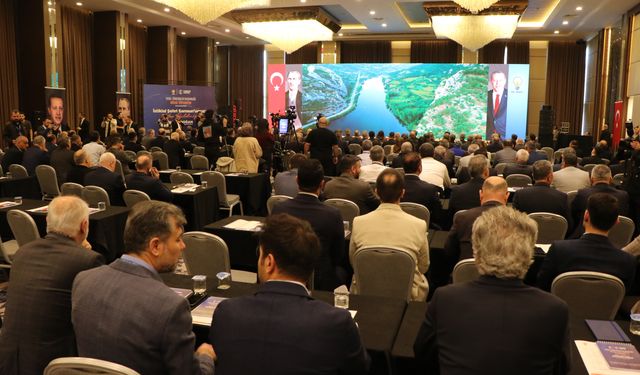 AK Parti'li Demir: Bir çorbaya kurban gidiyoruz