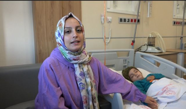 Akciğerine ceviz parçaları kaçan Yiğit, ameliyatla sağlığına kavuştu