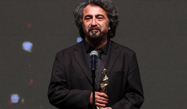 Altın Portakal'a 7 ödülle 'Tavşan İmparatorluğu' damga vurdu