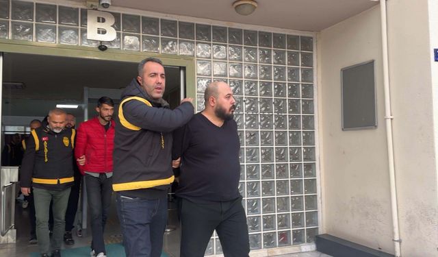 Aydın merkezli 3 ilde otomobil satışı dolandırıcılığı: 7 tutuklama (2)