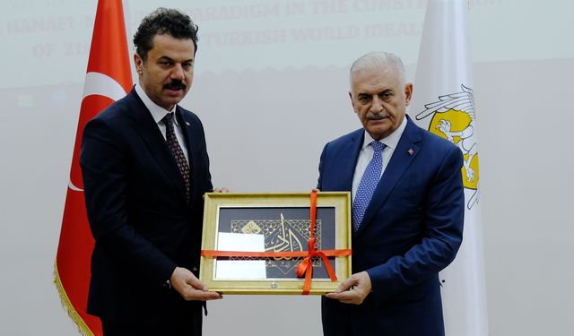 Binali Yıldırım: Türk dünyasını geliştirecek en önemli konu, Zengezur Koridoru