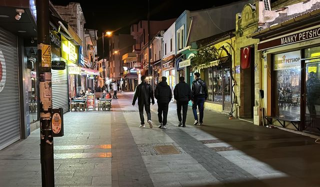 Çanakkale açıklarında 4 büyüklüğünde deprem