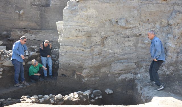 Değirmenler Höyük'te Karaz kültürüne ait hayvansal besin üretim mekanı bulundu