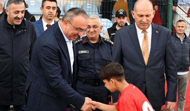 Dönüşümün başladığı 'Kore Mahallesi'nde gençler futbol maçında buluştu