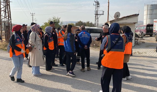 Elazığ'da kaybolan otizmli Veysel'i arama çalışmaları 3'üncü gününde / Ek fotoğraflar