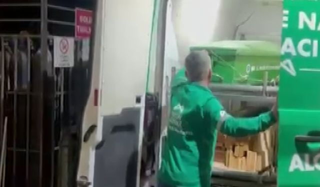 Evinde çıkan yangında hayatını kaybetti