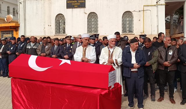 Hayatını kaybeden polis memuru son yolculuğuna uğurlandı