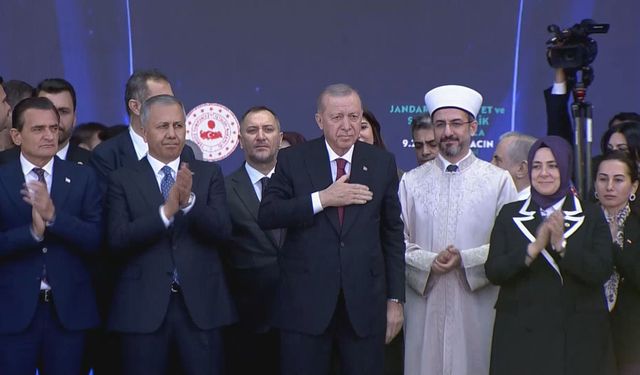 İstanbul - Cumhurbaşkanı Erdoğan: Bugün 9 bin 200 aracı daha sizlerin hizmetine veriyoruz / Geniş haber