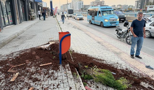 Kaldırımda yürüyen çocuk, otomobil çarpması sonucu hayatını kaybetti