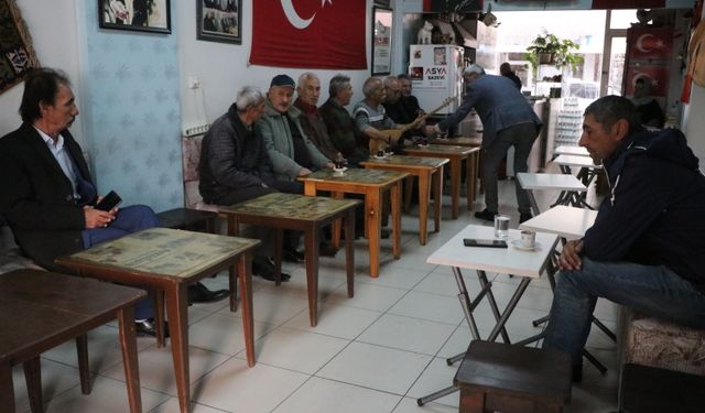 Kayseri'nin ilk kadın çaycısıydı; oda başkanlığı seçimlerinin de ilk kadın adayı oldu/Ek fotoğraflar
