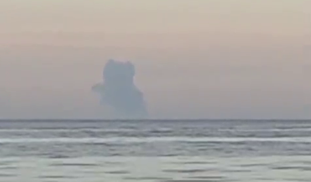 Kocaeli açıklarında gemide yangın; 25 mürettebat için kurtarma çalışması