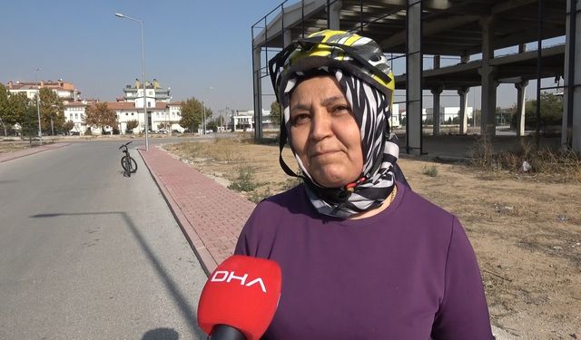 Konyalı kadınlar, bisiklet kullanmayı öğreniyor