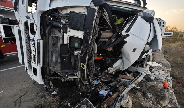 Mardin'deki kazada ölen 16 yaşındaki Serkan, toprağa verildi