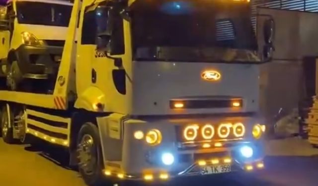 Oto kurtarıcıların üst üste dizilmesine 8 bin lira ceza