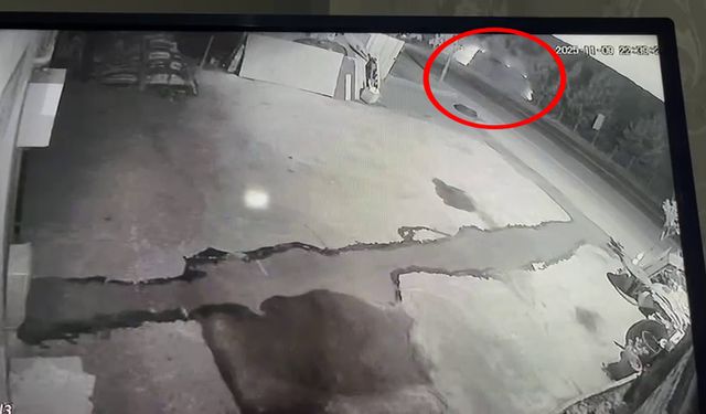 Otomobil ile çarpışan midibüs devrildi: 1'i ağır 8 yaralı (2)