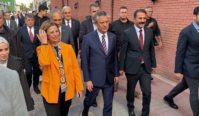 Özgür Özel: Türkiye'nin gençlerinin başka ülkelerde hayal kurması beka sorunudur