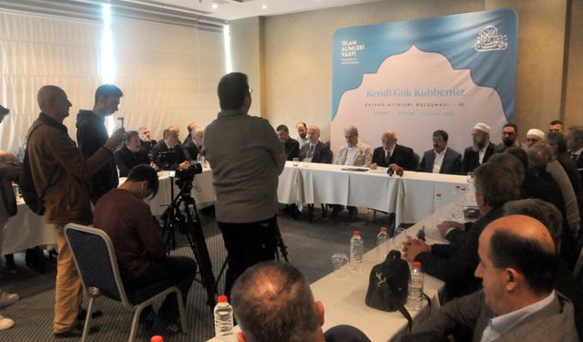 Prof. Dr. Hacımüftüoğlu: İslam dünyası soykırımın engellenmesi konusunda aktif olmalı