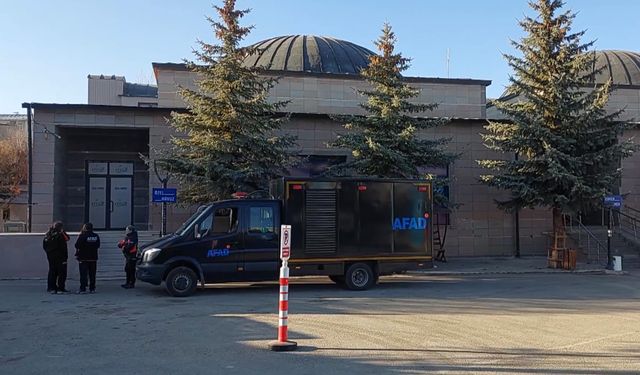 Sülfür gazı nedeniyle 1 okulda eğitime ara verildi, termal tesislerin faaliyeti durduruldu