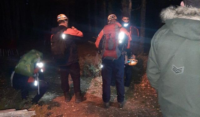 Uludağ eteklerinde 4 genç kayboldu, ekipler arama çalışması başlattı