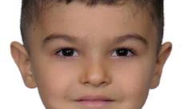 Yaya geçidinde bisikletli çocuğa çarpıp ölümüne neden olan sürücü kaçtı / Ek fotoğraf