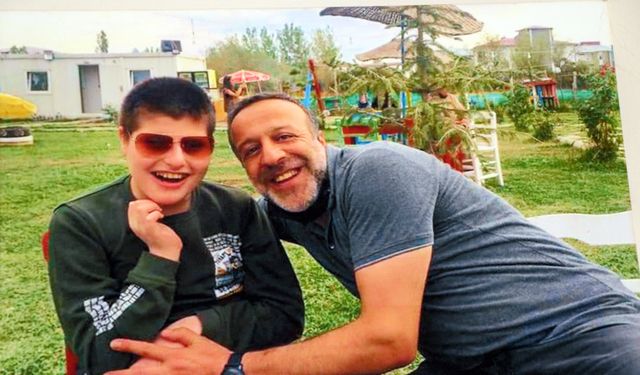 Zihinsel ve bedensel engelli oğluna 8 yıldır hem anne hem baba