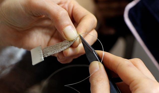 ‘Altın Eller Üretiyor’ projesiyle uygulamalı kuyumculuk eğitimi alıyorlar