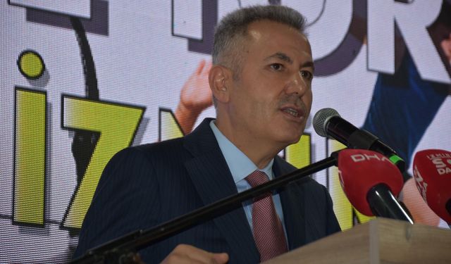 Bakan Bak: İzmir'den yeni şampiyonlar istiyoruz