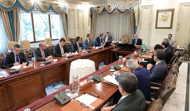 Bakan Bayraktar: TPAO’nun denizlerdeki deneyimini Pakistan’a taşıyacağız