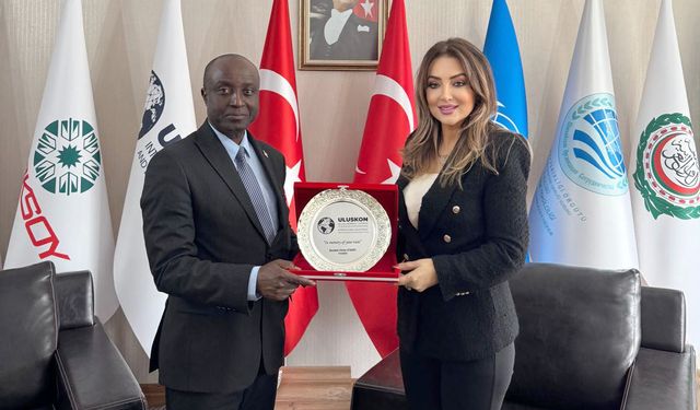 Burundi Ankara Büyükelçisi Ntureka, ULUSKON Başkanı Atasoy'u ziyaret etti