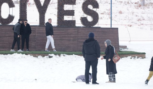 Erciyes Kayak Merkezi’nde itfaiye ekipleri 7/24 görevde / Ek fotoğraflar