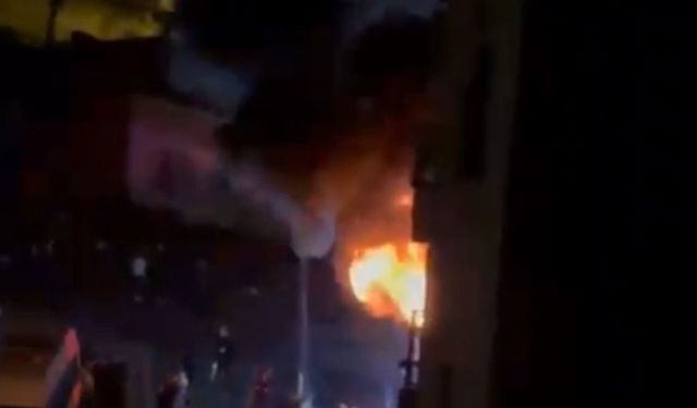 İstanbul - Pendik'te 10 katlı binada çıkan yangın söndürüldü