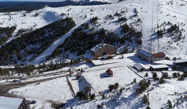 Kayak merkezi Kartalkaya'da 2 otelle sezon açıldı