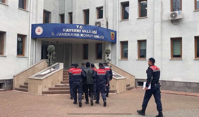 Kayseri'de DEAŞ operasyonu: 2 gözaltı