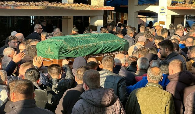 Şampiyon motosikletçi, İzmir'de son yolculuğuna uğurlandı 