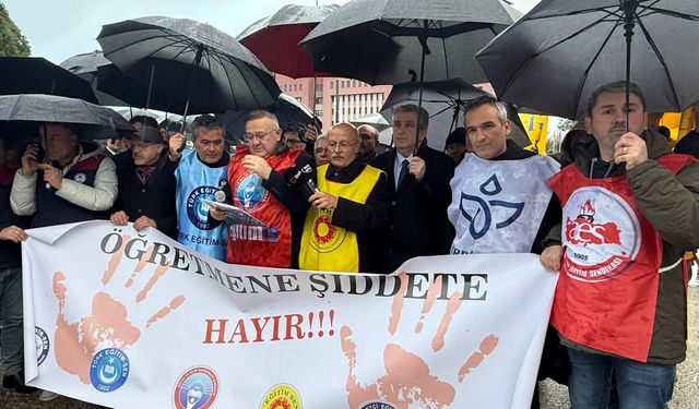 Samsun’da öğretmene şiddete sendikalardan ortak tepki