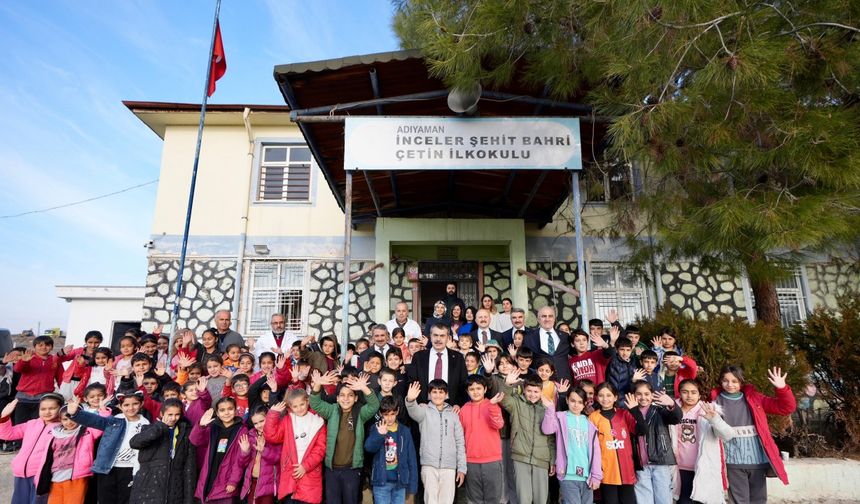 Bakan Yusuf Tekin'den Adıyaman'da köy okullarına ziyaret