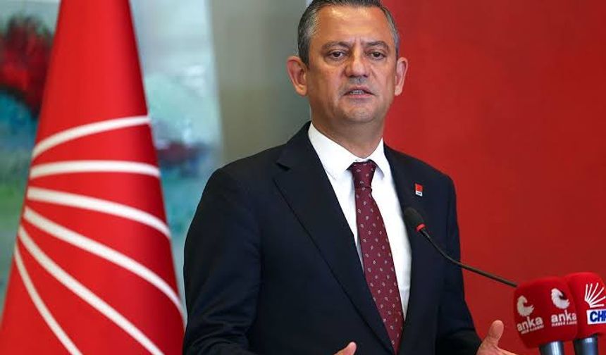 CHP lideri Özgür Özel'den Papa Fransuva için taziye mesajı