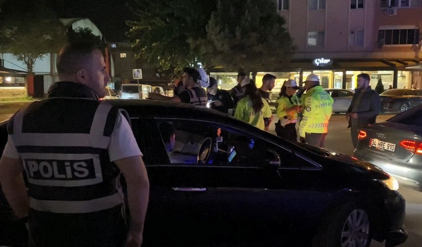 Bursa’da ‘dur’ ihtarından kaçan alkollü sürücüye 25 bin 389 lira ceza