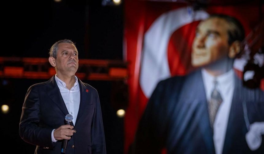 CHP lideri Özgür Özel: Gençlere yasakların yasak olduğu bir Türkiye vaat ediyoruz