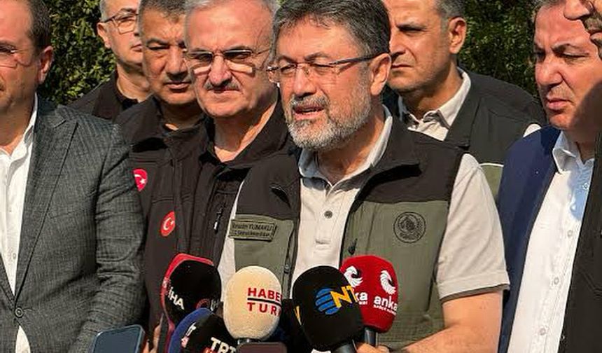 Bakan Yumaklı: Çanakkale ve Adana'daki orman yangınlar büyük ölçüde kontrol altına alındı