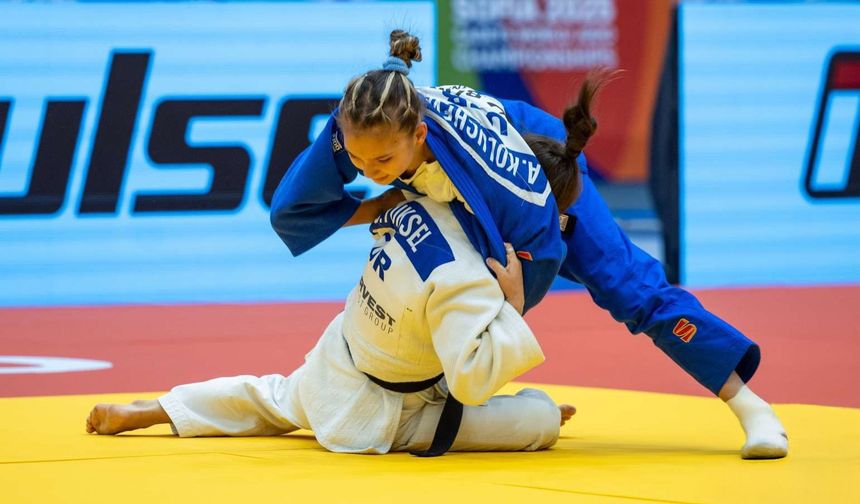 Sema Nur Yüksel, Ümitler Judo Şampiyonası'nda, dünya ikincisi oldu