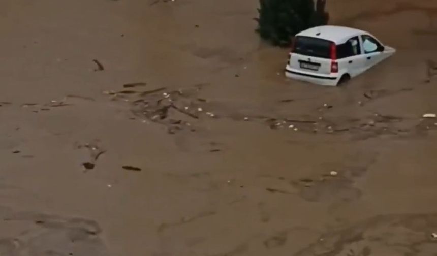 Bulgaristan'da şiddetli yağış sele neden oldu: 3 ölü
