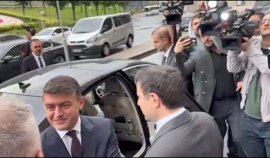 İstanbul Adalet Sarayı'nda Fatih Dönmez ve Barış Duman için uğurlama töreni