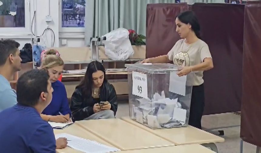 KKTC'de oy sayımına başlandı