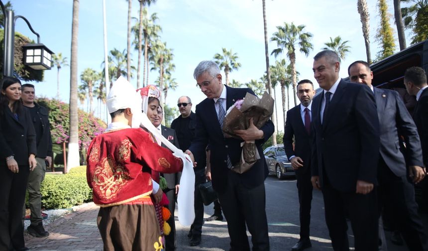 Bakan Memişoğlu: Öncelikli amacımız, insanlarımızı hastalanmadan kontrol ve takip etmek