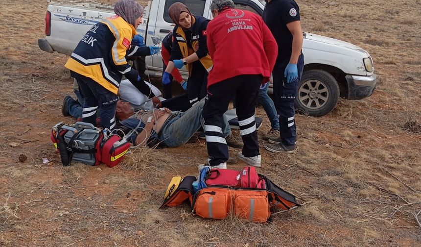 Dağlık alanda kalp krizi geçiren çoban, hava ambulansıyla kurtarıldı