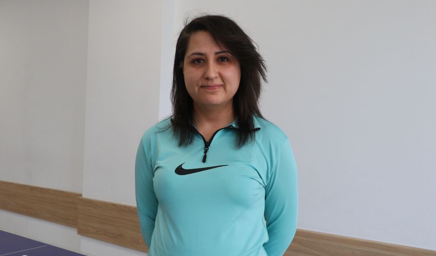 Down sendromlu Elif'in hayatı sporla değişti