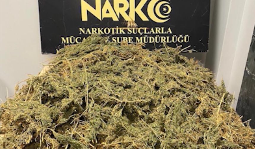 Eskişehir'de uyuşturucuya 2 tutuklama